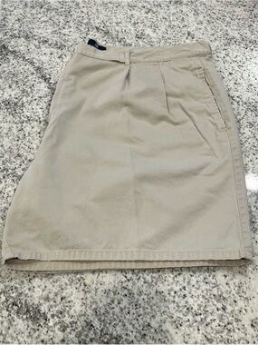 Vintage Givenchy Shorts Men’s 42” Beige Chino Activewear Pleated Cotton Pockets